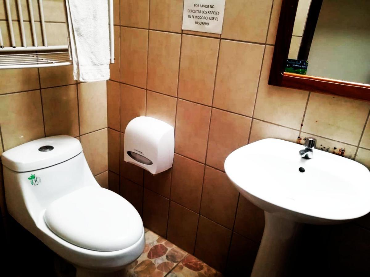 Hotel Pacande B&B Alajuela Esterno foto