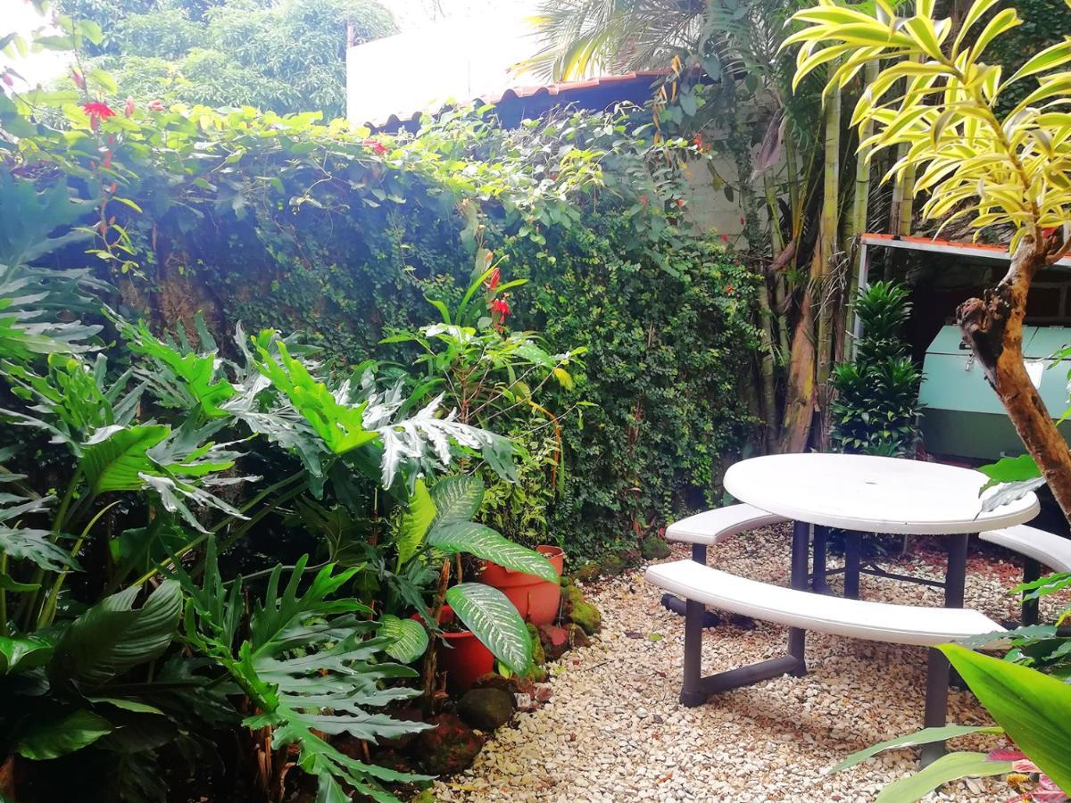 Hotel Pacande B&B Alajuela Esterno foto