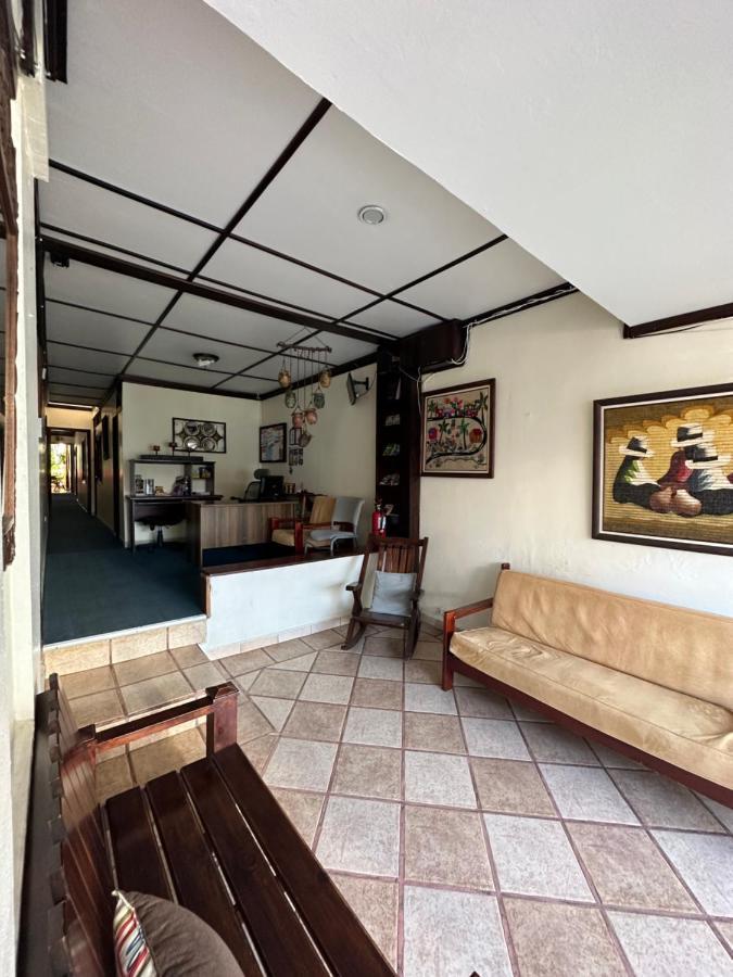 Hotel Pacande B&B Alajuela Esterno foto