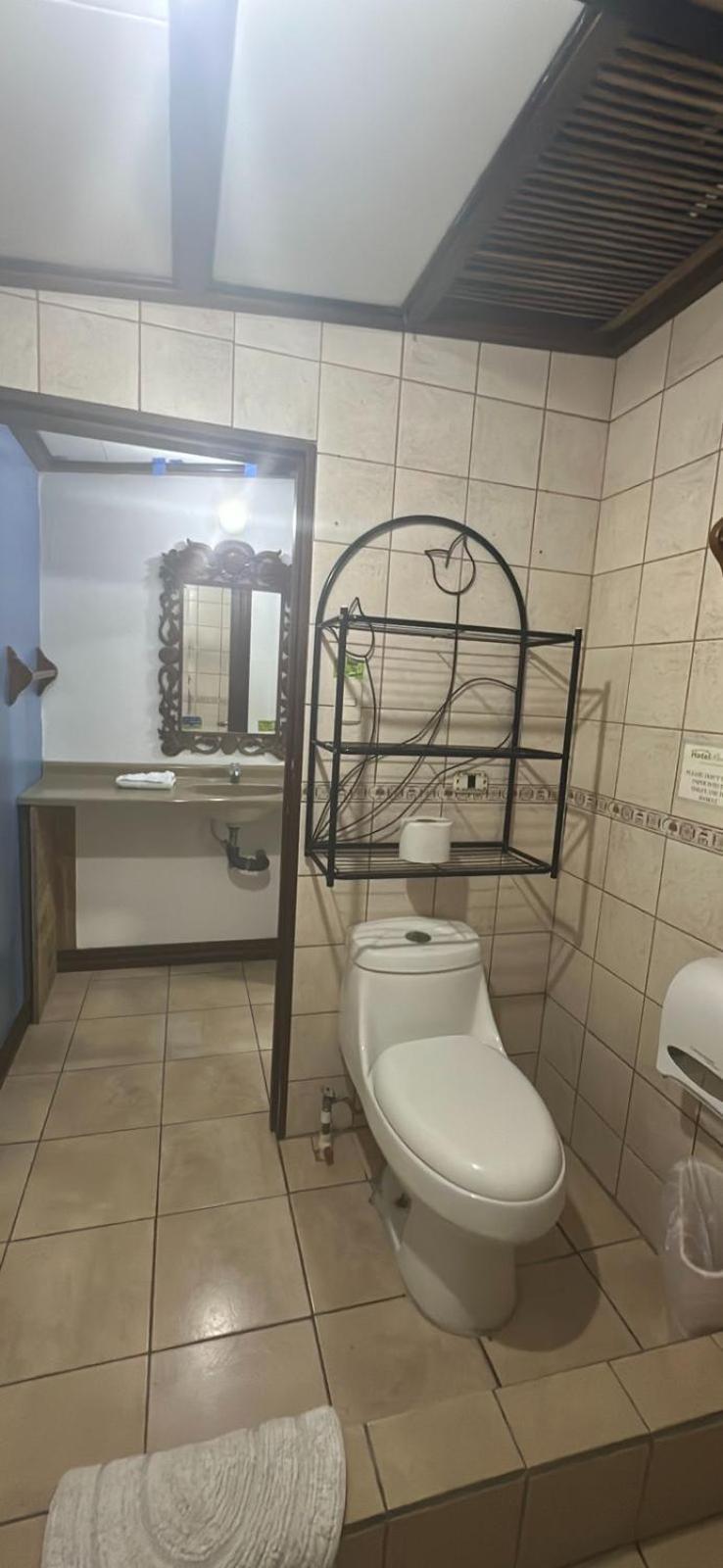 Hotel Pacande B&B Alajuela Esterno foto