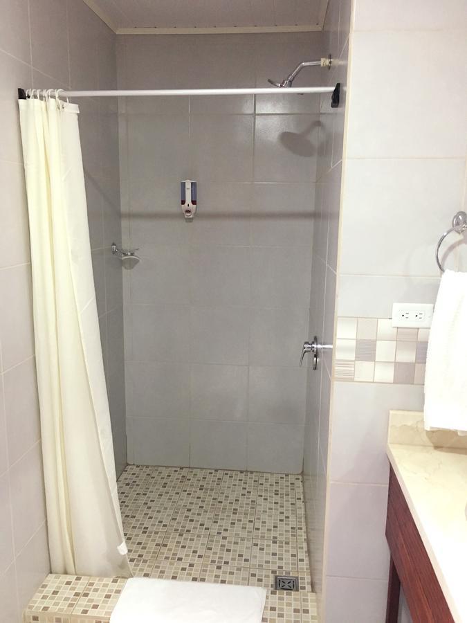 Hotel Pacande B&B Alajuela Esterno foto